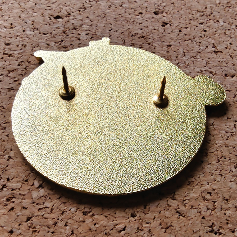Pin Enamel Keras dengan Desain - Tuxedo Lapel Pin ulasan dan harga